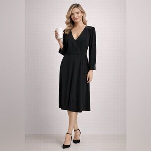 Gibson & Latimer Dress M Medium 6 8 10 3/4 Long Sleeve Midi Stretch Faux Silk